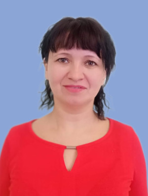 Помощник воспитателя Лобанова Ирина Задыгереевна